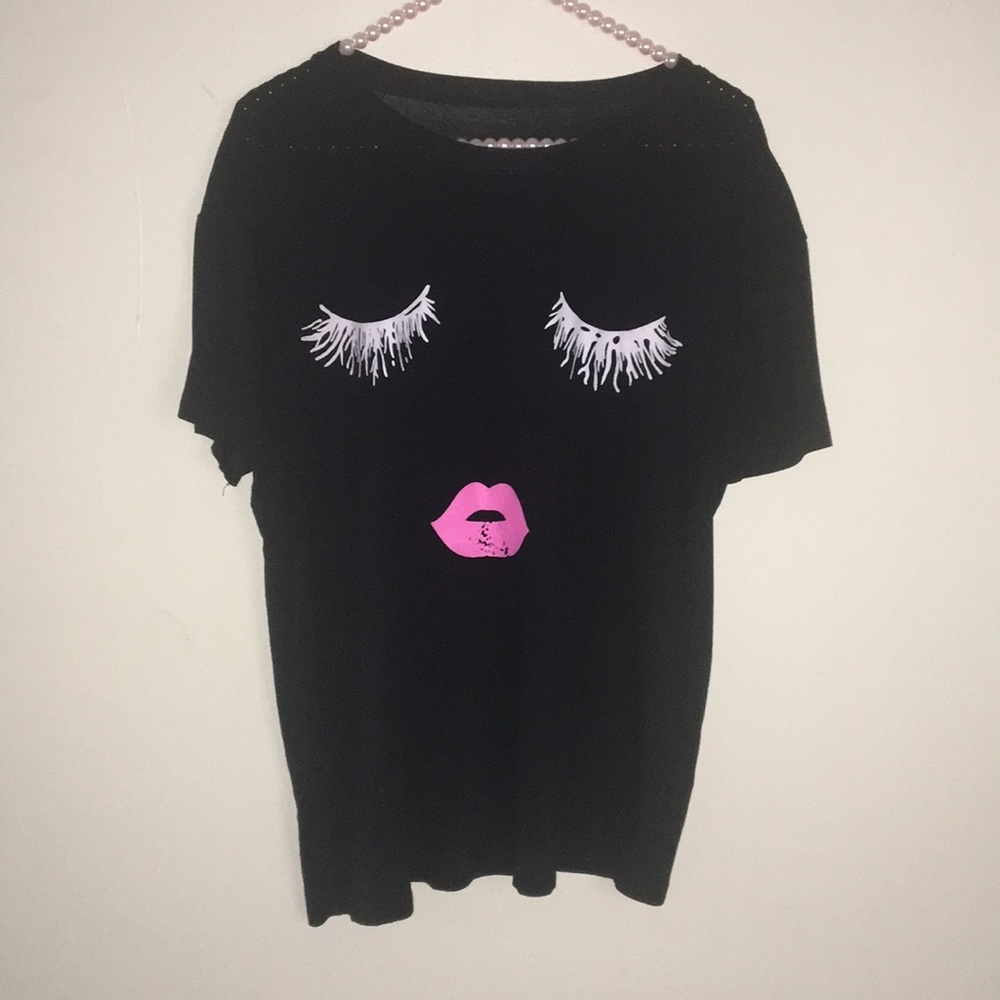 Lashes and Lips Face Shirt in Black